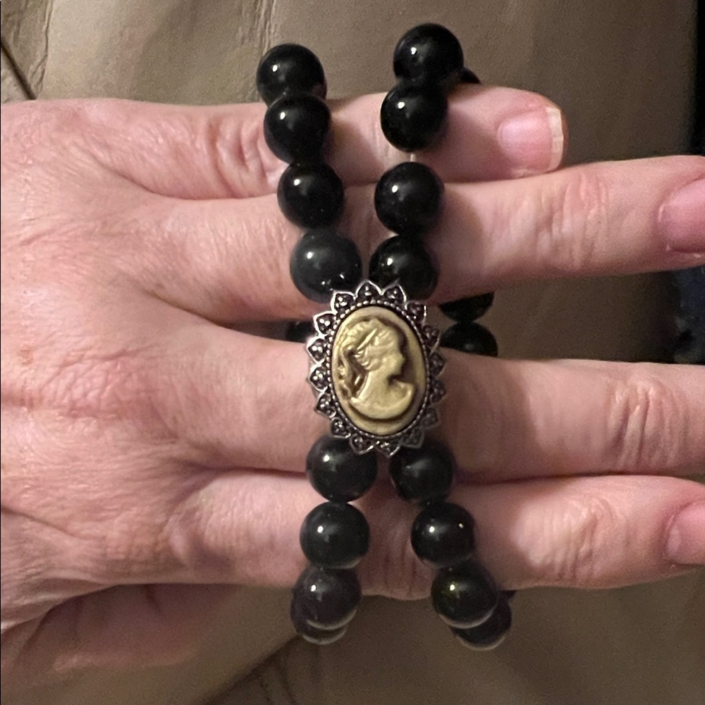 Vintage Cameo Black Beaded Bracelet